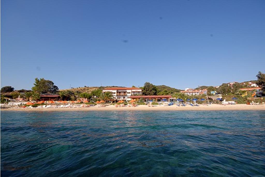 Porto Kalliali Ouranoupoli Bagian luar foto